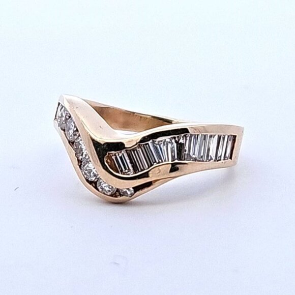 14K Yellow Gold 1.01TW Channel Set Round Baguette Diamond Chevron Ring Size 8.25 - Picture 11 of 14